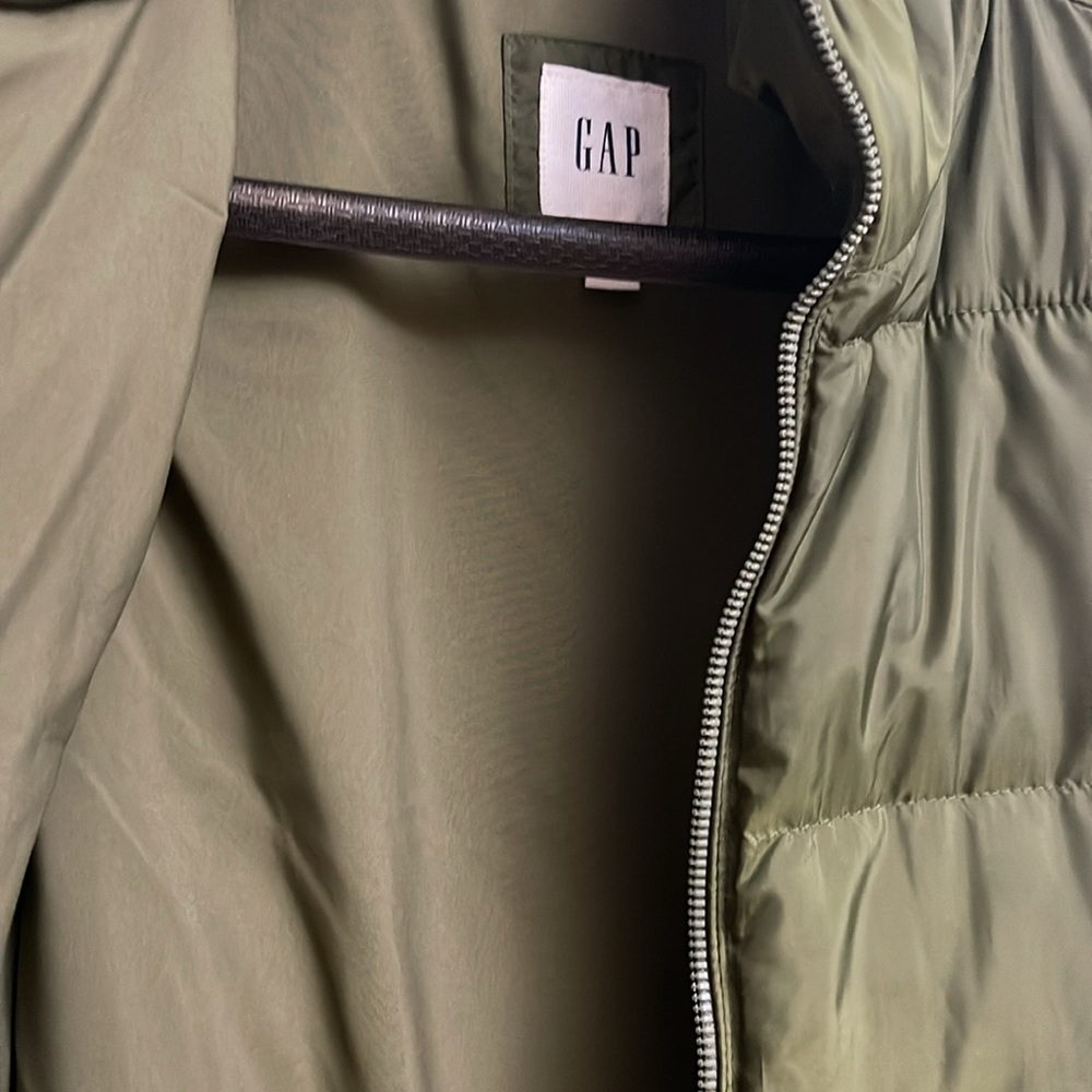 Gap - Picture 10 of 11